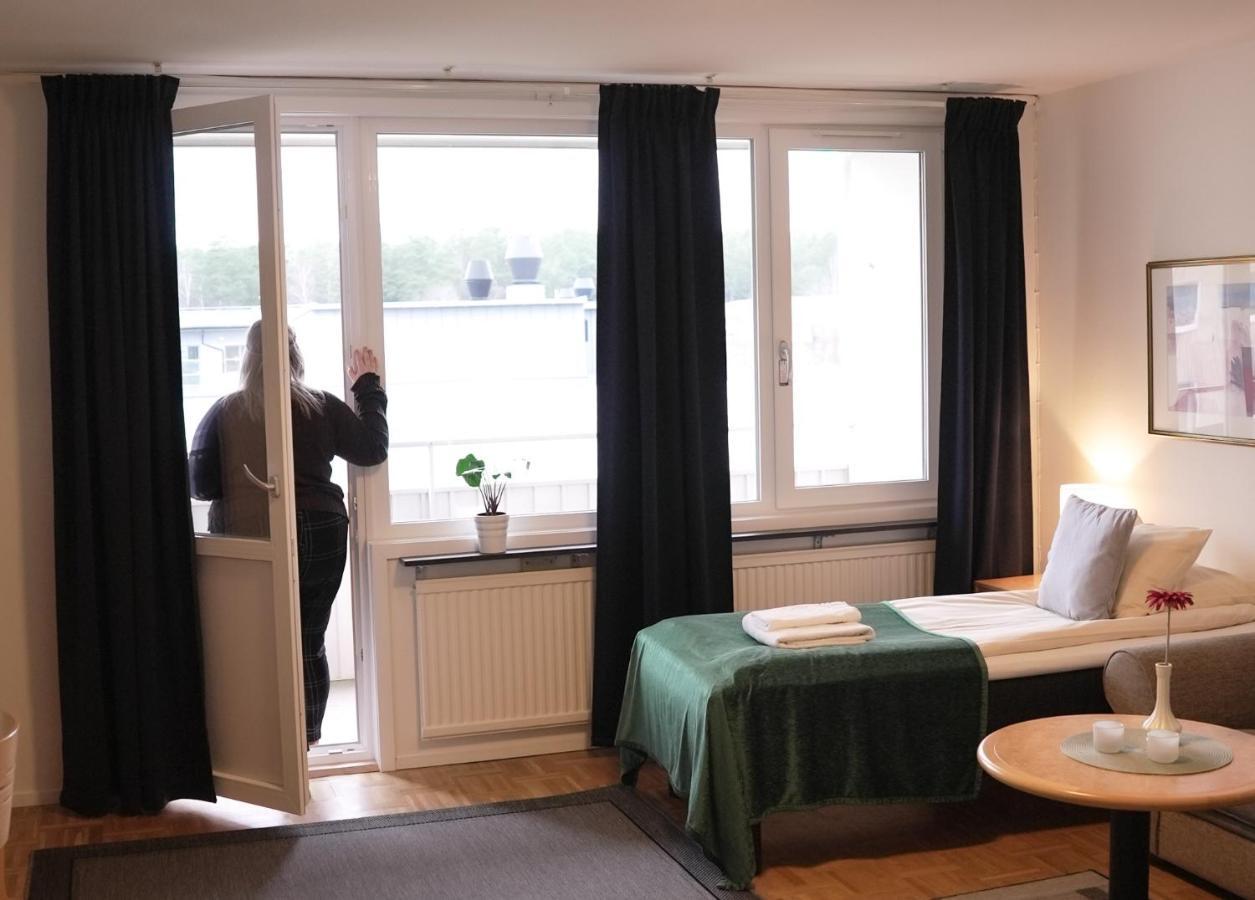 Rs Laegenhetshotell Skoevde Exteriér fotografie
