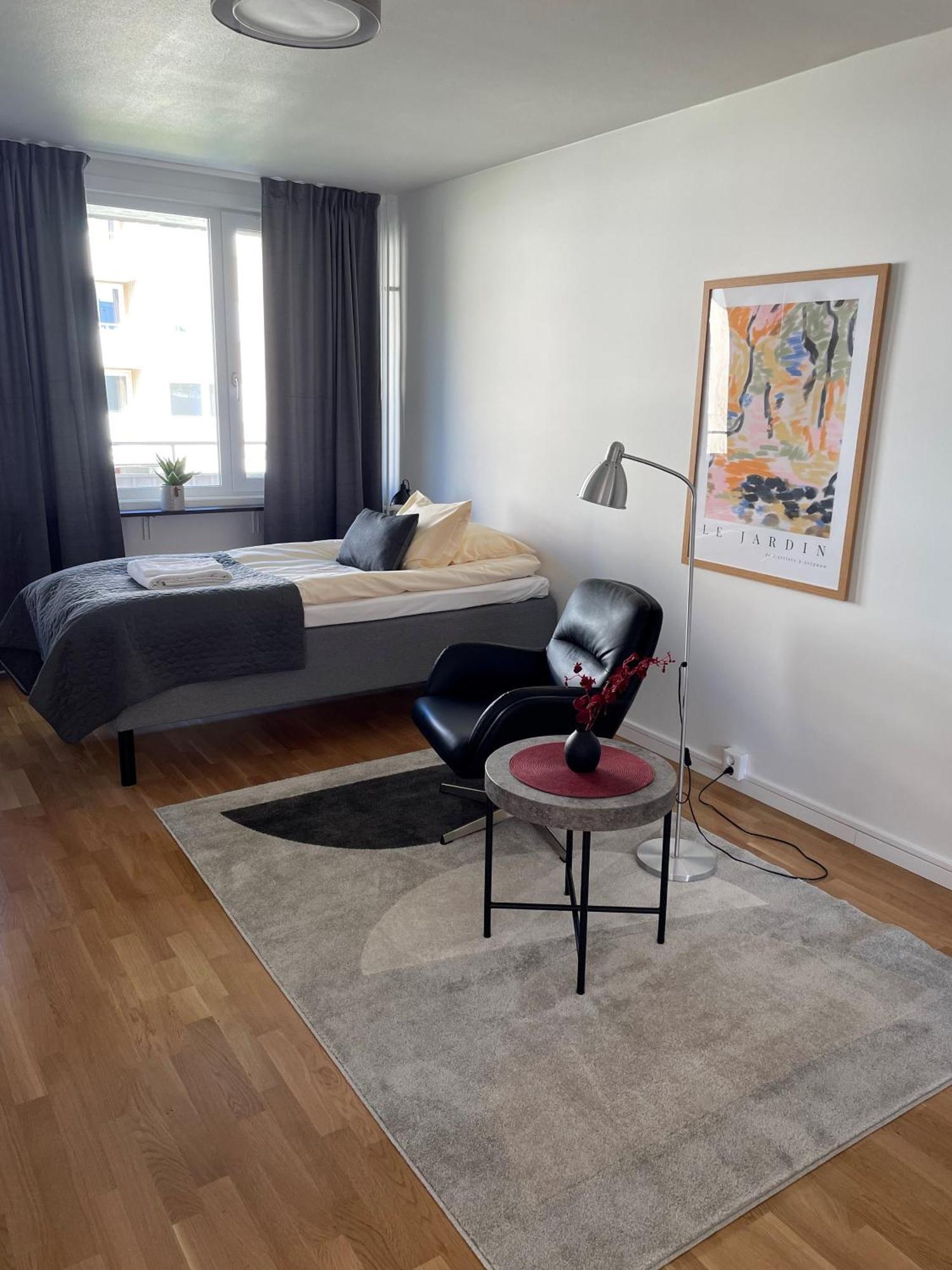 Rs Laegenhetshotell Skoevde Exteriér fotografie
